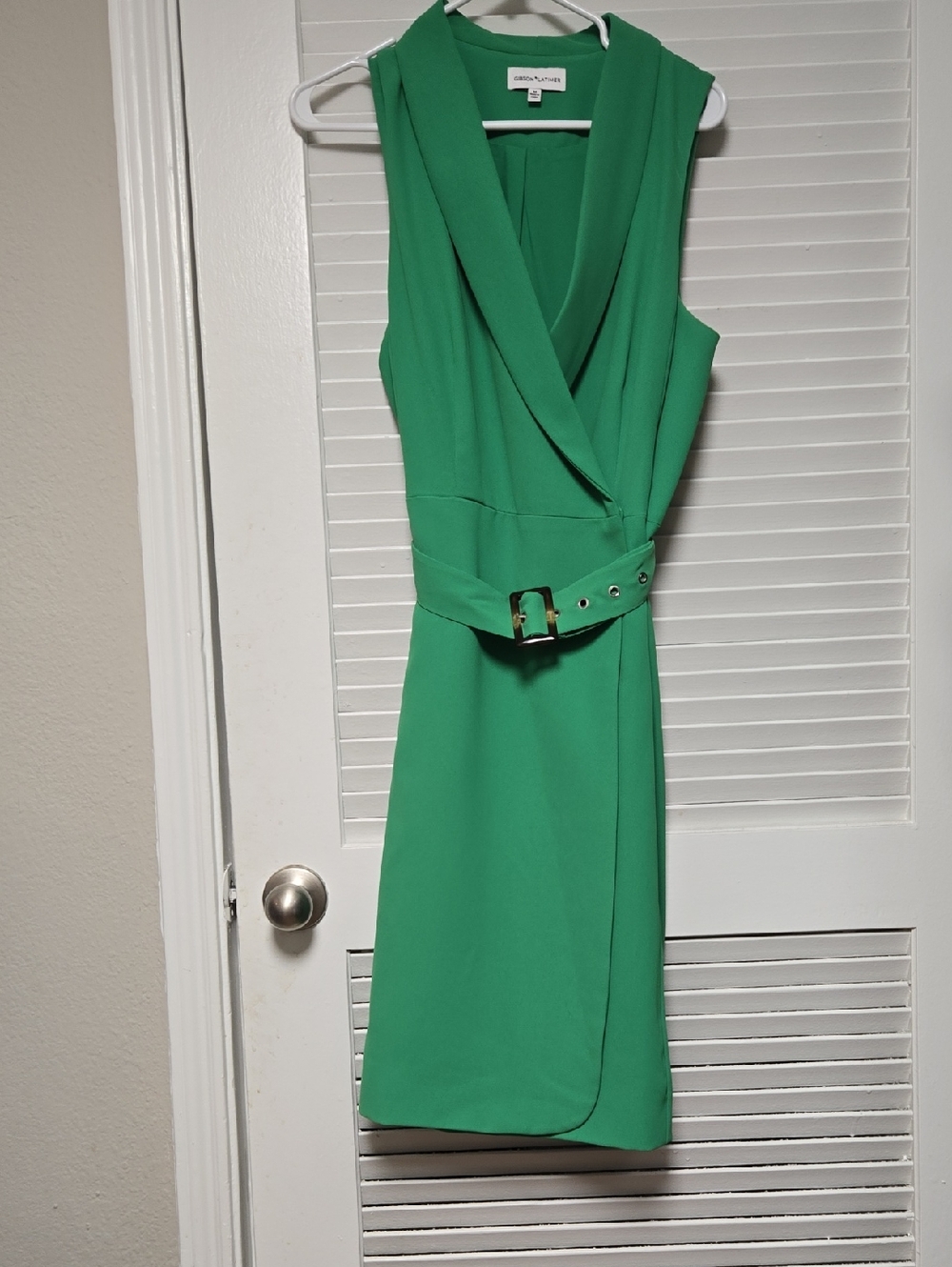 Gibson Latimer Bright Green Sleeveless Belted Midi Dress